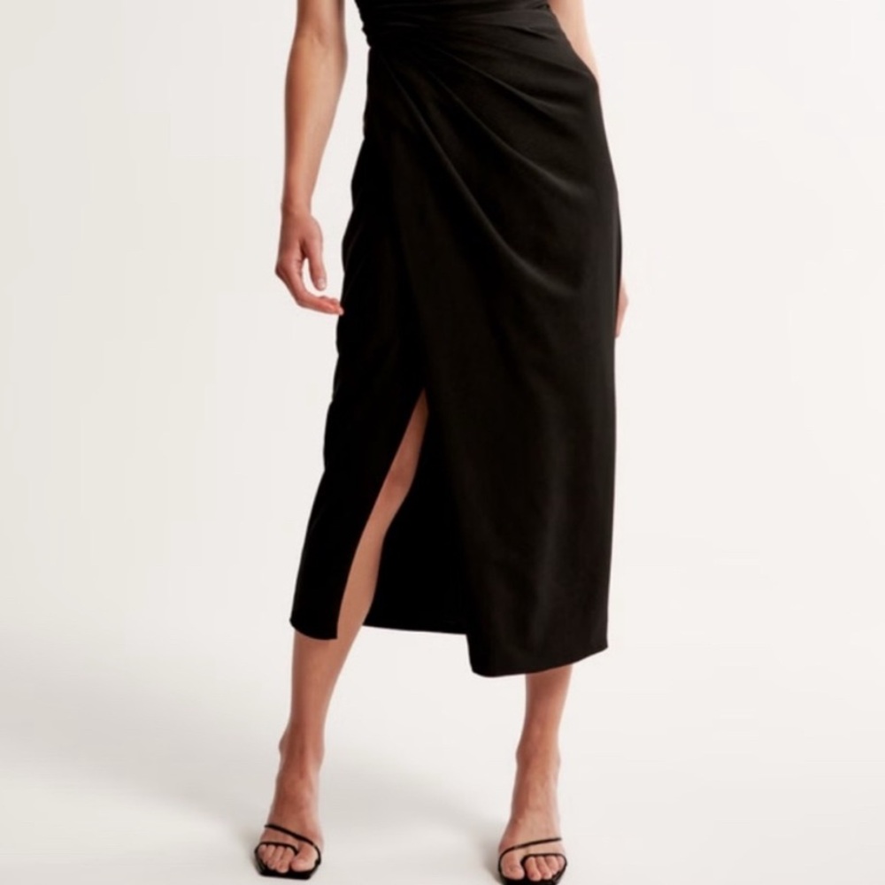 Abercrombie & Fitch Crepe Draped Midi Skirt Black XS